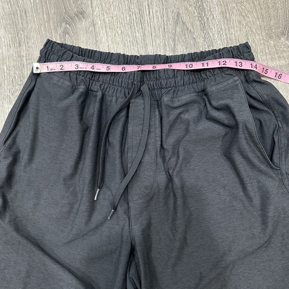 Outdoor Voices Shorts Men's Large Heather Gray High Stride 7" Athletic Shorts - Picture 4 of 10